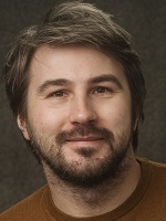 Артем Молин