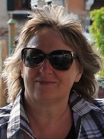 Елена Петрова